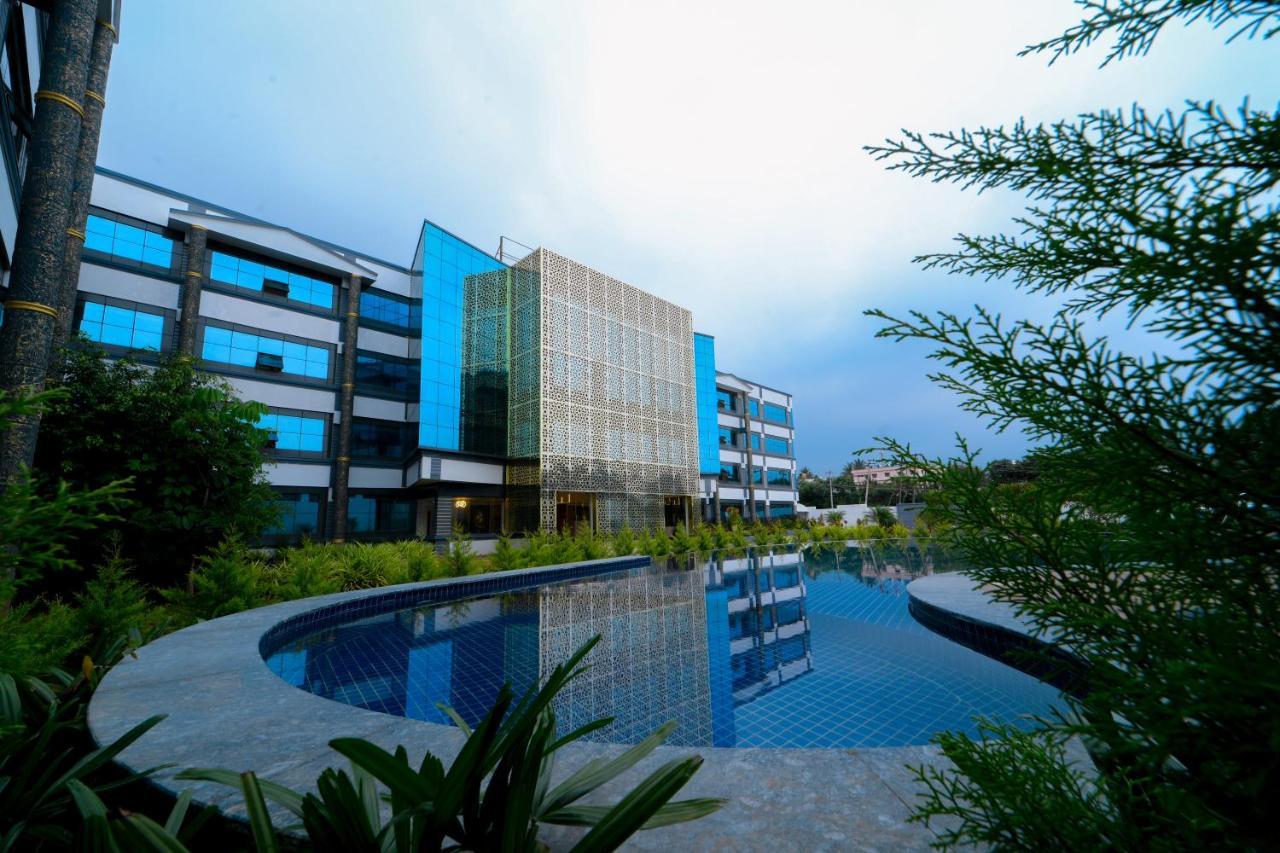 Hotel Cn Windsor Chikmagaluru Exterior foto
