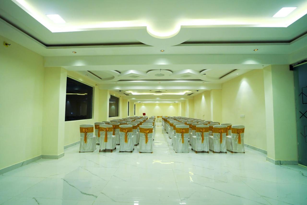 Hotel Cn Windsor Chikmagaluru Exterior foto