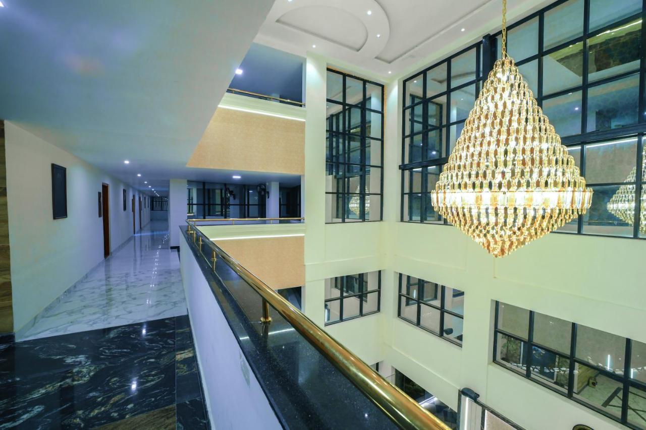 Hotel Cn Windsor Chikmagaluru Exterior foto